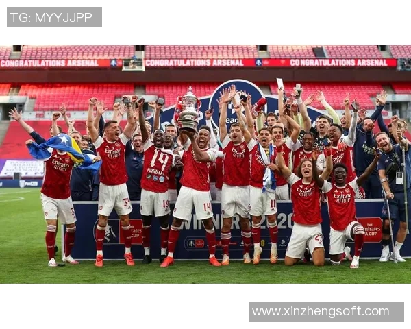 赖斯远射技艺展现阿森纳新核心的进攻魅力与英超足球的激情之美 赖斯远射技艺展现阿森纳新核心的进攻魅力与英超足球的激情之美