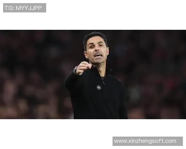 埃泽职业生涯首次戴帽精彩表现赛后喜提比赛用球 埃泽职业生涯首次戴帽精彩表现赛后喜提比赛用球